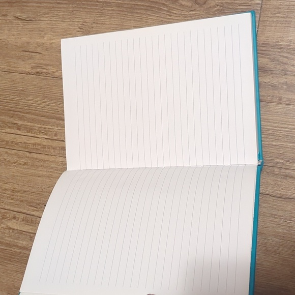 Notebook - Picture 3 of 3